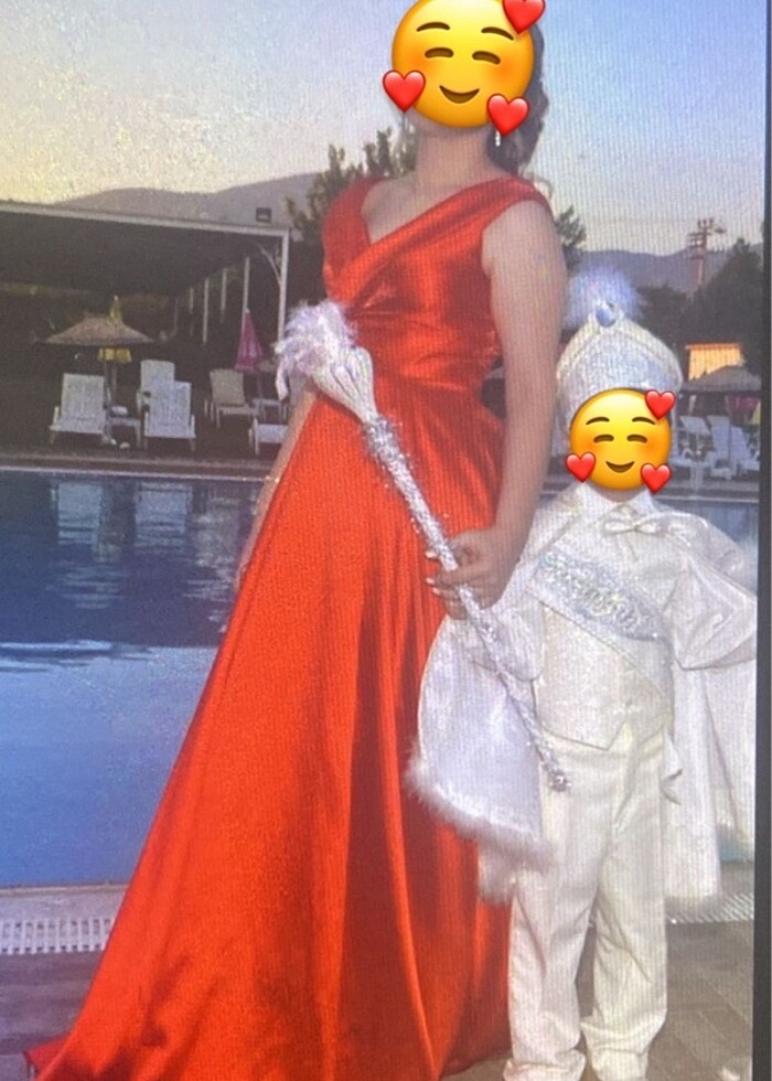 Kırmızı Abiye - Görsel 3