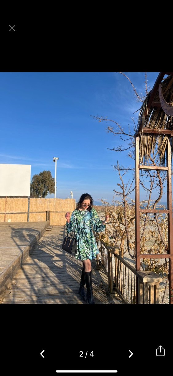 Çiçekli Detaylı Midi Elbise - Görsel 2