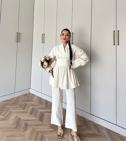 38 Beden siyah Renk bağlamalı kimono tesettür takım