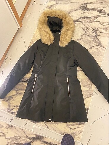 Zara mont