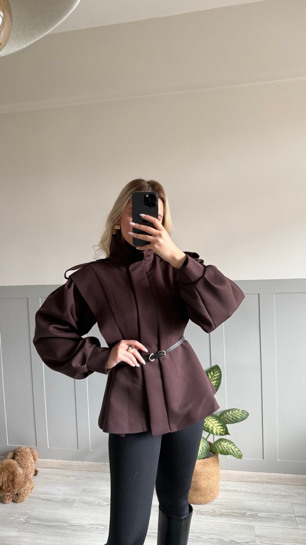 Kahverengi Kemerli Kısa Deri Kadın Ceket - Görsel 4