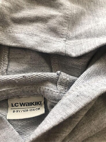 8 Yaş Beden LC Waikiki çoçuk kapüşonlu gri sweat