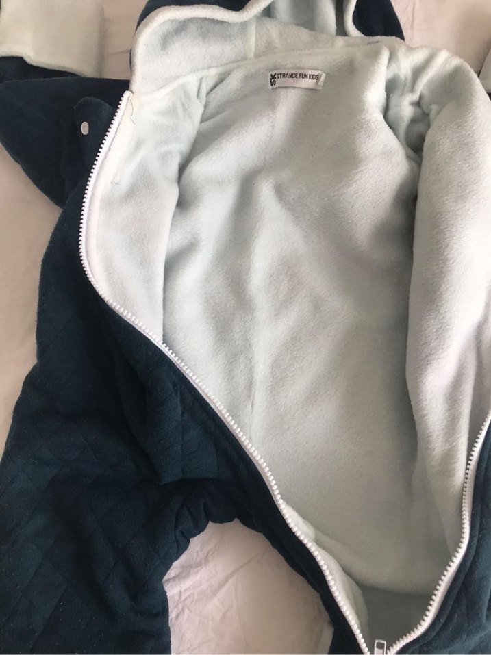 Koyu Gri Kapüşonlu Nakışlı Bebek Tulumu - Görsel 4