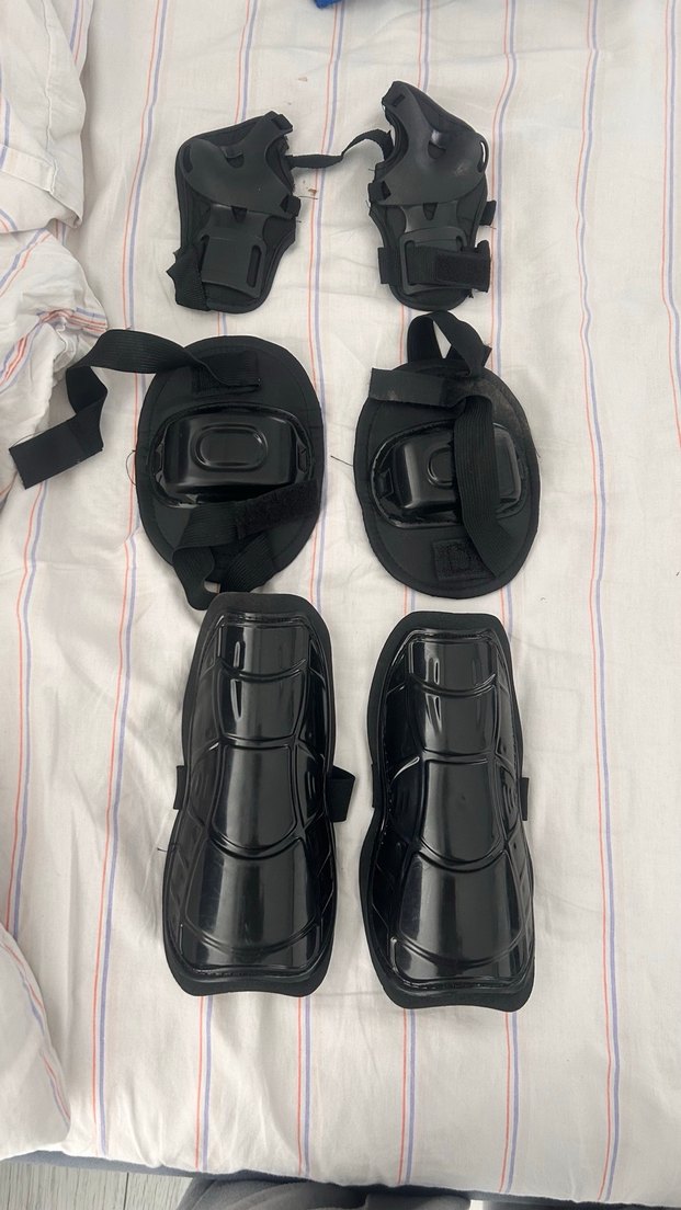 Siyah Motosiklet Diz Koruyucu Seti - Görsel 2