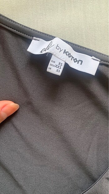 xs Beden Fırfırlı bluz