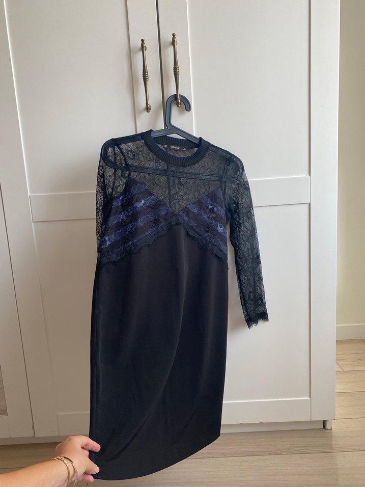 Uzun Kollu Siyah Dantel Midi Elbise - Görsel 4