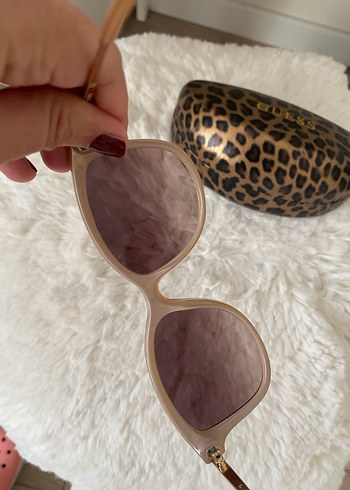 Guess Bej Kadın Güneş Gözlüğü - Görsel 5