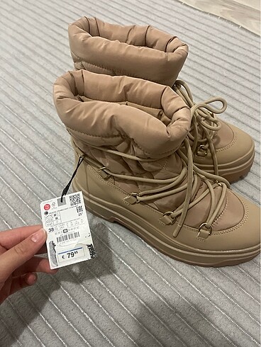 38 Beden camel Renk Zara bot