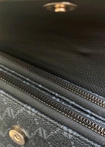 Armine Siyah Gri Deri Kadın Çapraz Çanta sıfır ürün - Görsel 3