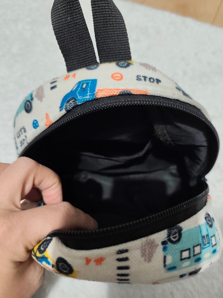 Çok Renkli Çocuk Okul Çantası Araç Desenli - Görsel 4