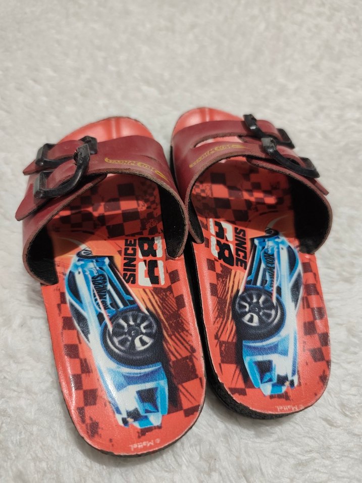 Çift Tokalı Kırmızı Hot Wheels Erkek Terlik - Görsel 2