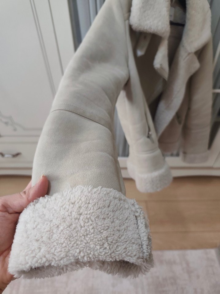 Bej Süet Kadın Ceket Kürk Detaylı - Görsel 2