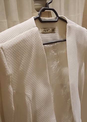 Beyaz Düğmeli Kadın Klasik Blazer Ceket - Görsel 8