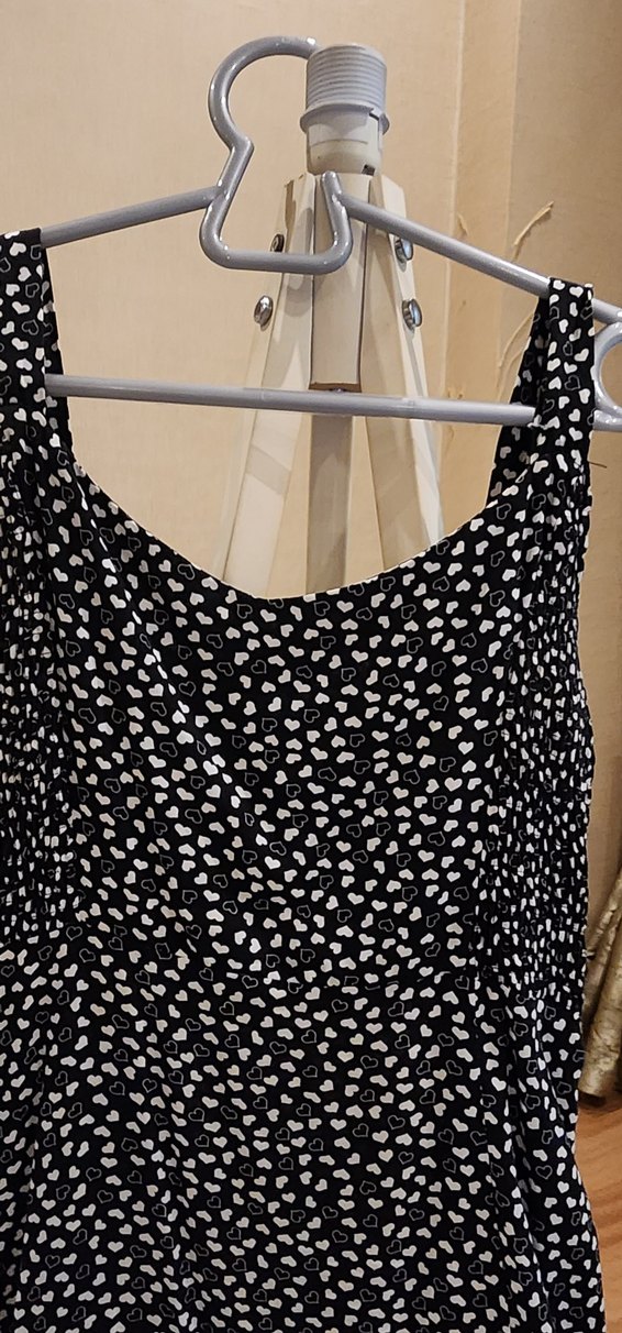 Siyah Puantiyeli V Yaka Uzun Elbise - Görsel 4