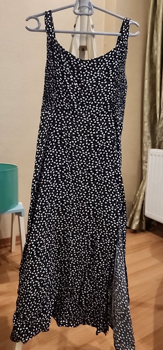 Siyah Puantiyeli V Yaka Uzun Elbise - Görsel 2