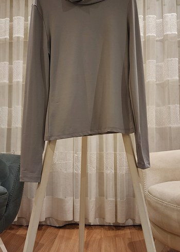 Kadın Bej Uzun Kollu Yüksek Yaka kapüşonlu spor bluz - Görsel 3