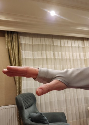 Kadın Bej Uzun Kollu Yüksek Yaka kapüşonlu spor bluz - Görsel 8