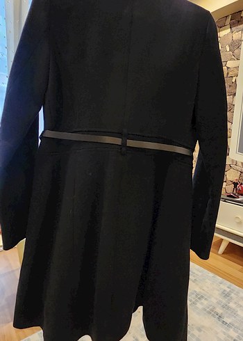 Kemer Detaylı Siyah Kaban - Görsel 5