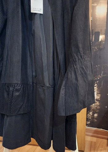 Uzun Kollu Pliseli Siyah Kadın mevsimlik ceket - Görsel 2