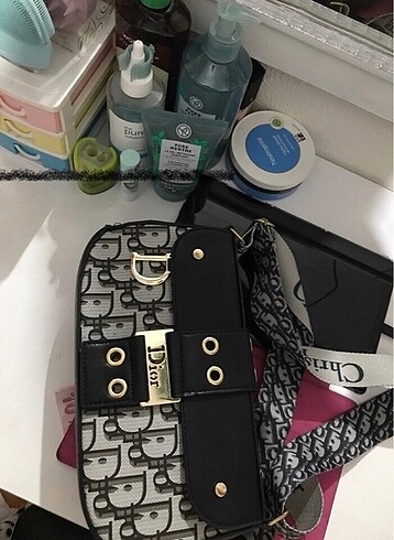 Dior çanta