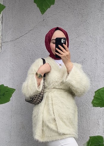 Peluş hırka