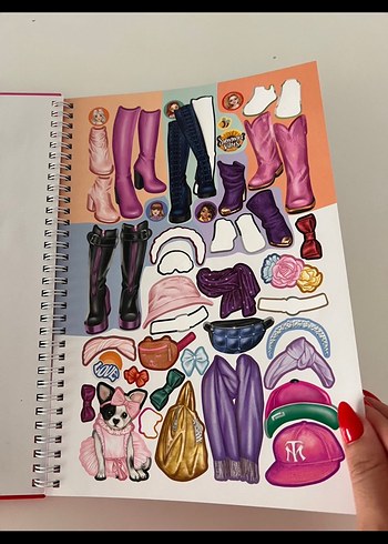 Model Kızlar Çizim Defteri ve Renkli Kalem Seti - Görsel 3