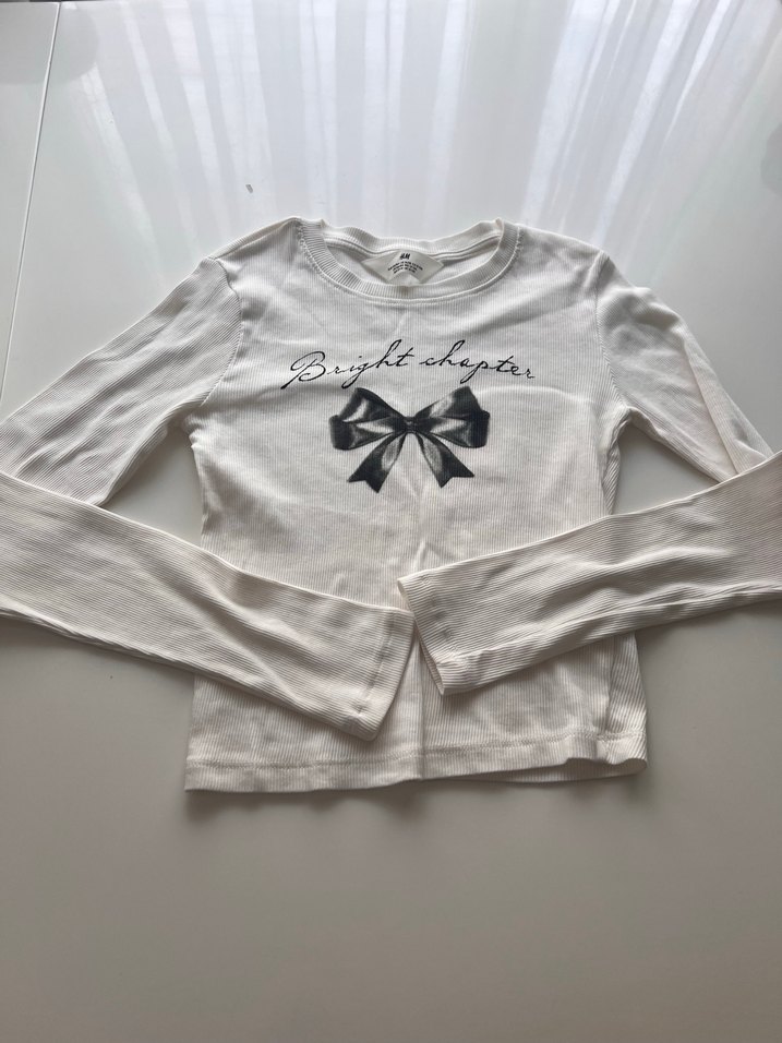 Kız Çocuk Beyaz Baskılı Fiyonk Detaylı Tişört - Görsel 4