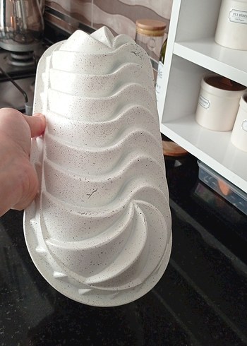 Beyaz Gri Dalga Desenli Kek Kalıbı - Görsel 3