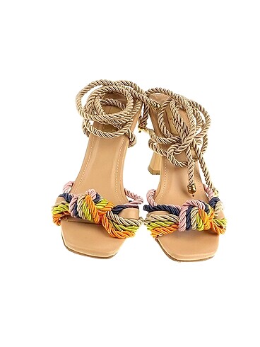 37 Beden Elle Stiletto %70 İndirimli.