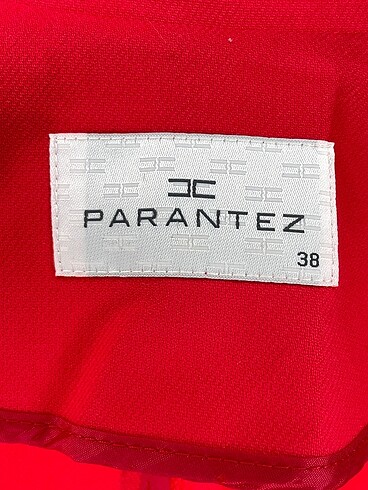 38 Beden kırmızı Renk Parantez Blazer %70 İndirimli.