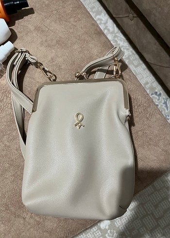 LC Waikiki Minimalist Krem Omuz Cantasi