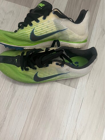 Nike Çivili ayakkabı