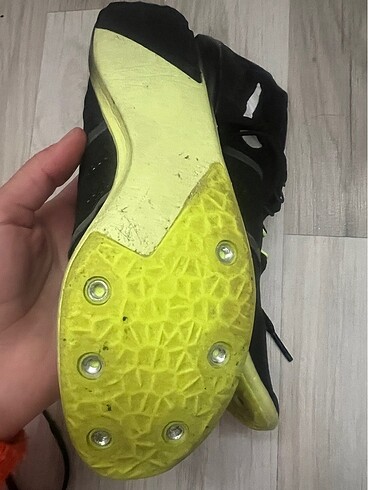 Nike Çivili ayakkabı
