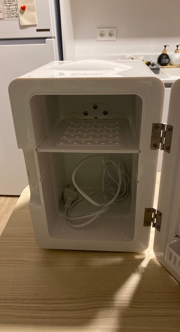 Led ışıklı taşınabilir soğuk sıcak ayarlı mini buzdolabı - Görsel 2