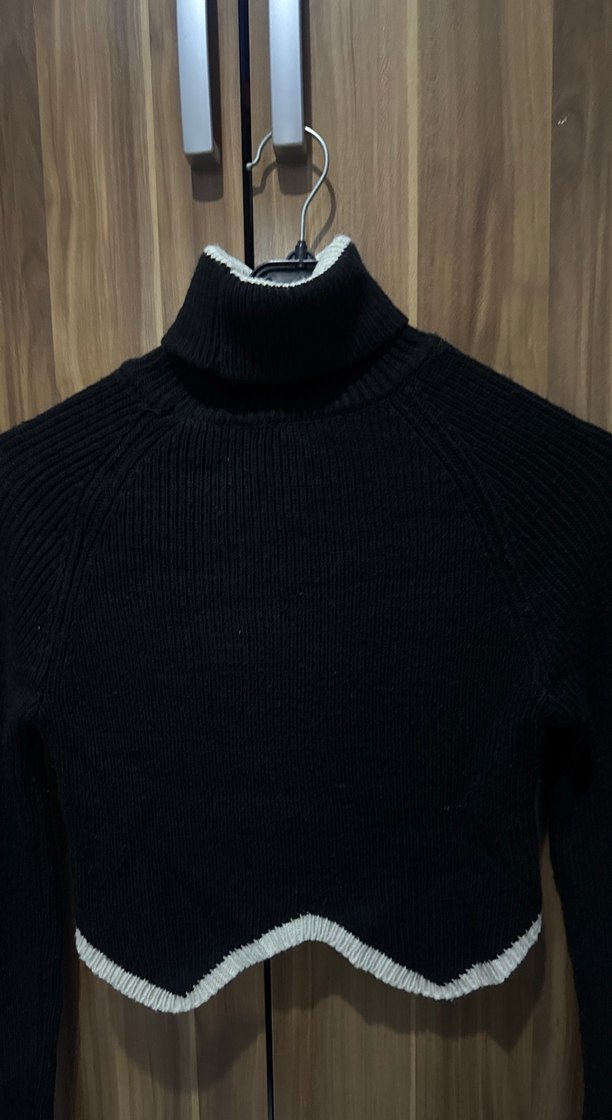 Siyah Yarım Balıkçı Yaka Triko Kazak - Görsel 2