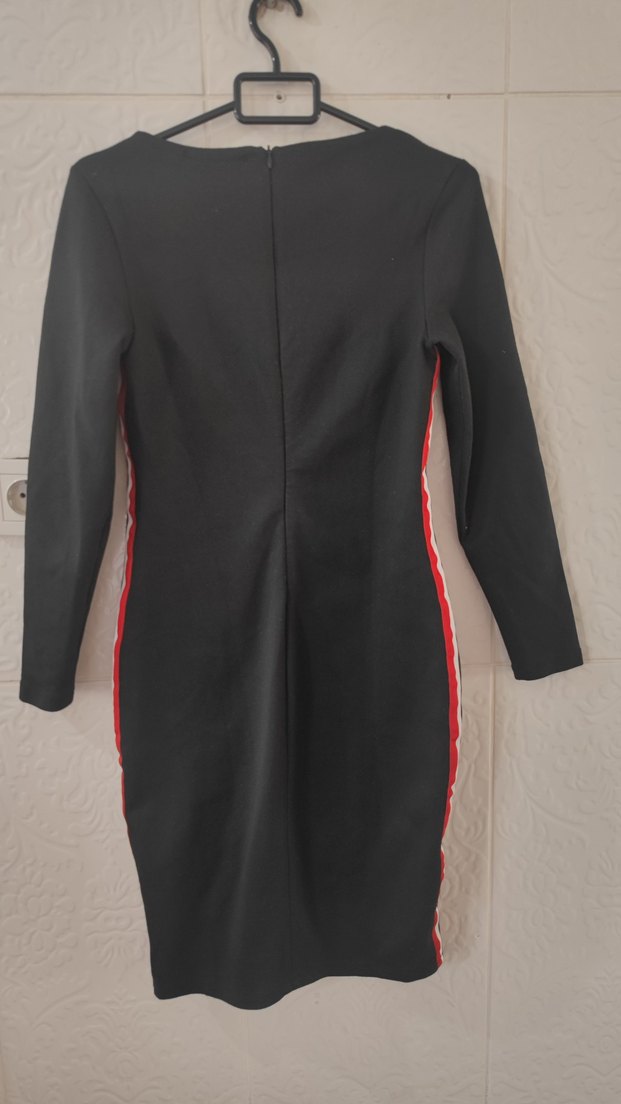 Siyah Şeritli Elbise  Spor Şık Model - Görsel 2