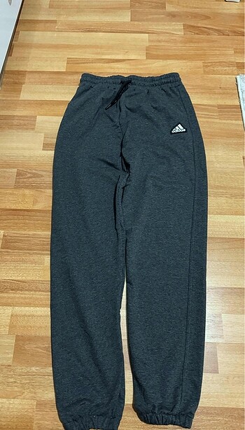 Gri Adidas eşofman