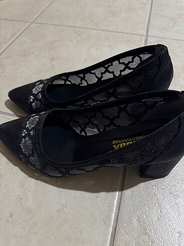 Zara Topuklu ayakkabı