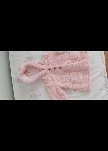 Carterr kız bebek mont