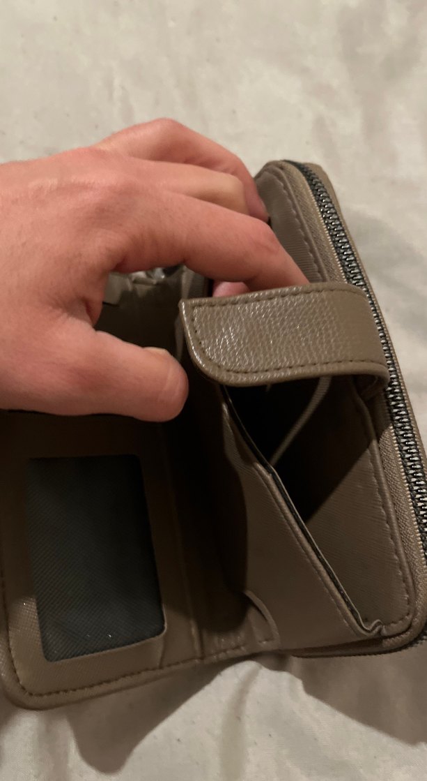 Kilitli Kahverengi Deri Kadın Cüzdanı - Görsel 3