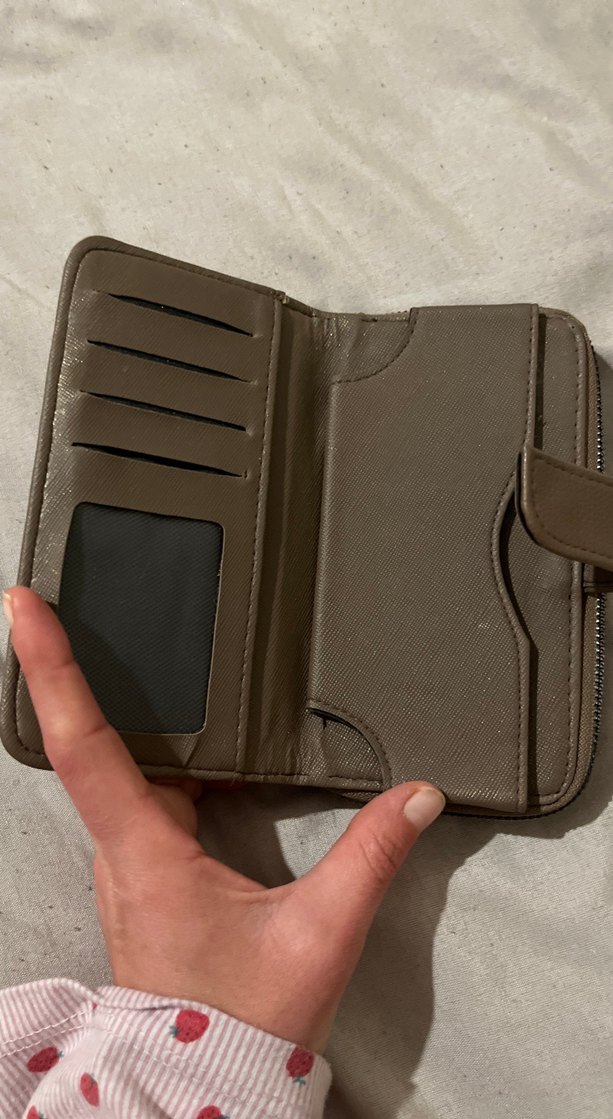 Kilitli Kahverengi Deri Kadın Cüzdanı - Görsel 2