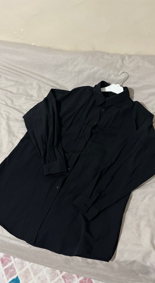 Düğmeli Siyah Keten Kadın Gömlek - Görsel 2