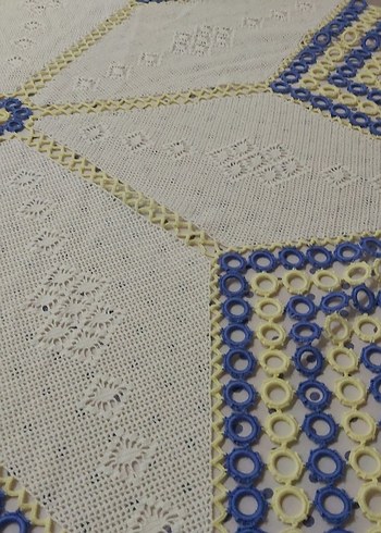 El Örgüsü Beyaz, Sarı ve Mavi Masa Örtüsü - Görsel 9