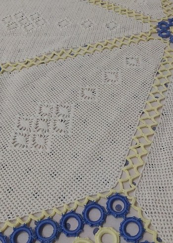 El Örgüsü Beyaz, Sarı ve Mavi Masa Örtüsü - Görsel 8