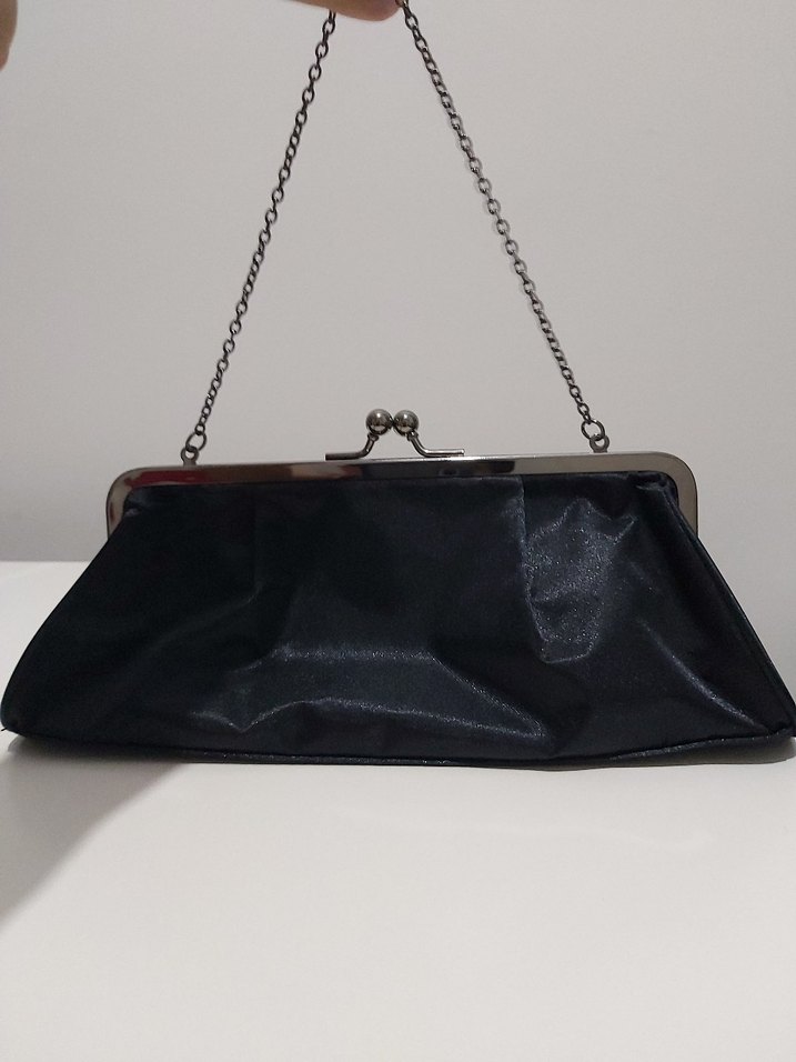 Siyah Zincirli Çanta - Görsel 2