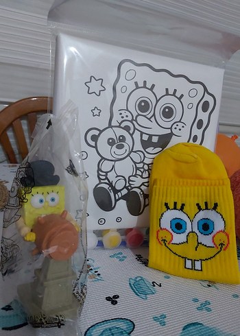 Sünger Bob Figürü + Çorabı + Tuvali - Görsel 2