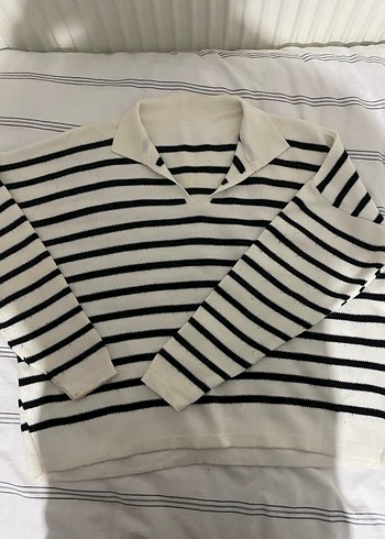 Uzun Kollu Çizgili Beyaz Triko Kazak - Görsel 2