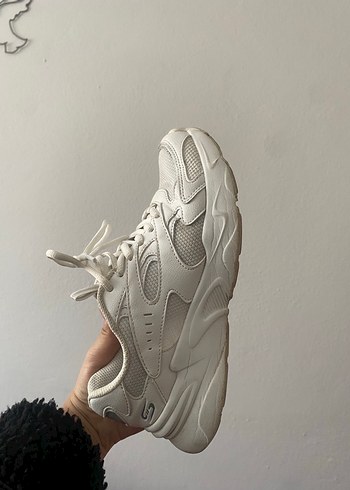 Beyaz Bağcıklı Kadın Spor Ayakkabı - Görsel 4