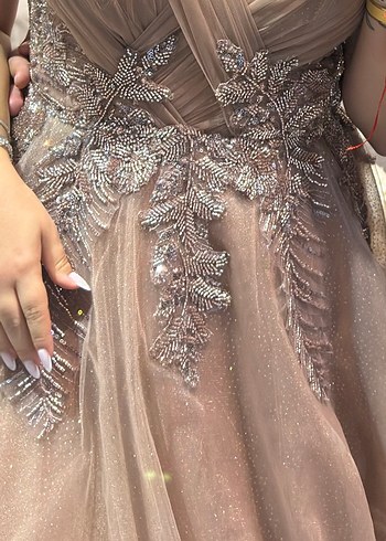 Işıltılı gül kurusu şampanya pembesi nişan elbisesi - Görsel 3