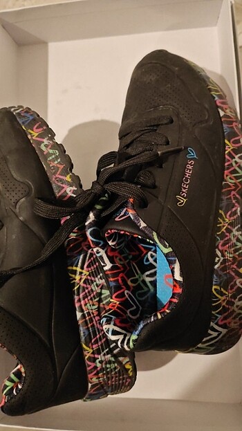 34 Beden Skechers Kız Çocuk Ayakkabısı